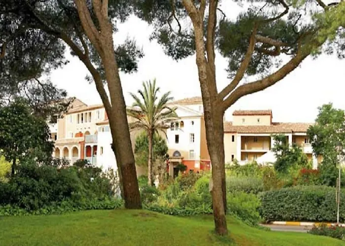 Les Rivages De Coudouliere